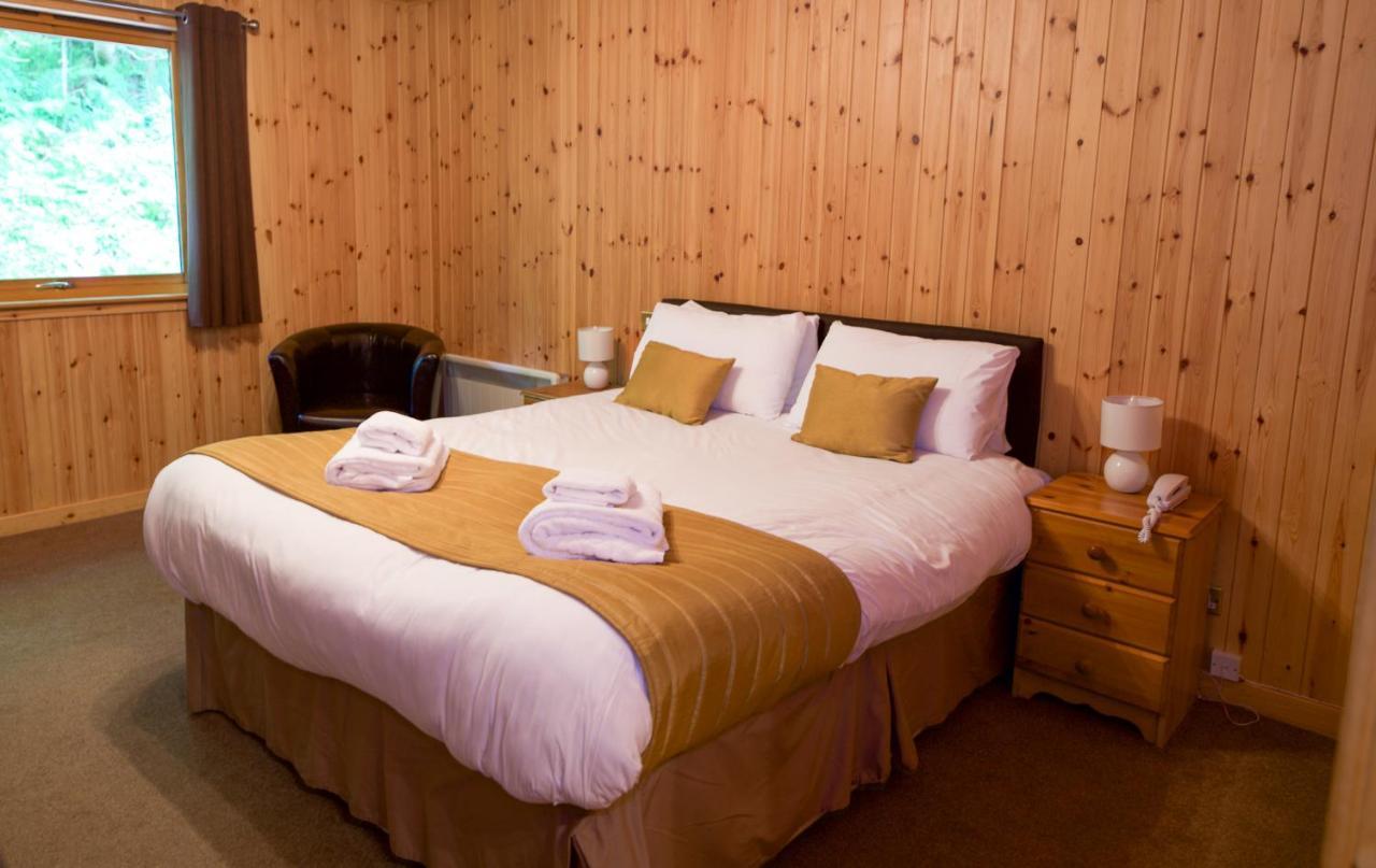 Loch Ness Drumnadrochit Hotel エクステリア 写真