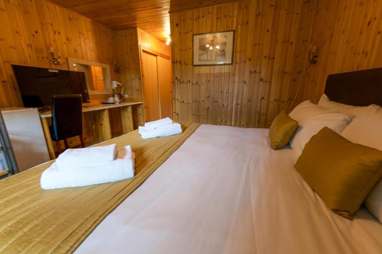 Loch Ness Drumnadrochit Hotel エクステリア 写真