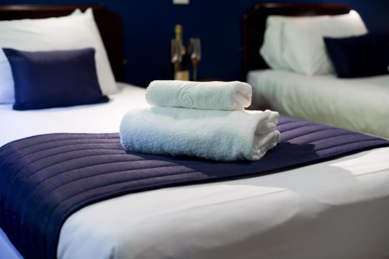 Loch Ness Drumnadrochit Hotel エクステリア 写真